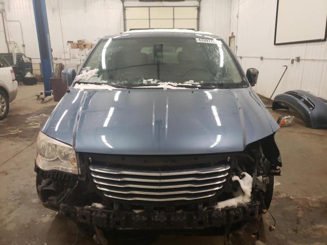 Photo 4 VIN: 2A4RR5DG7BR771575 - CHRYSLER TOWN & COU 