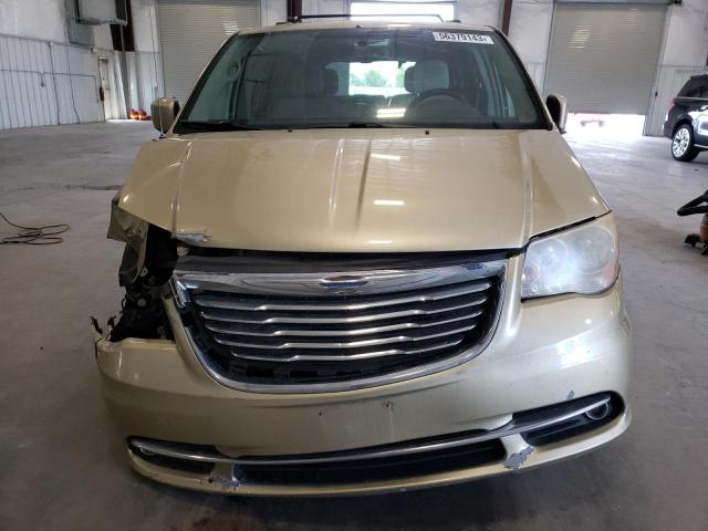 Photo 4 VIN: 2A4RR5DG8BR664826 - CHRYSLER TOWN & COU 