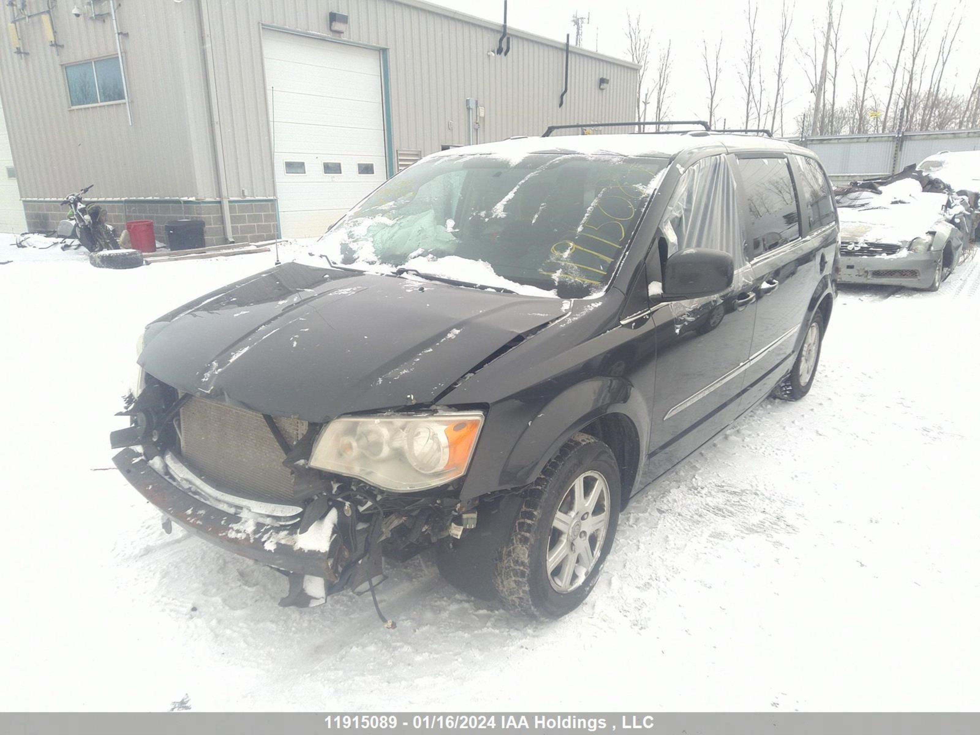 Photo 1 VIN: 2A4RR5DG8BR727701 - CHRYSLER TOWN & COUNTRY 