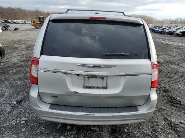 Photo 5 VIN: 2A4RR5DG8BR765820 - CHRYSLER TOWN & COU 