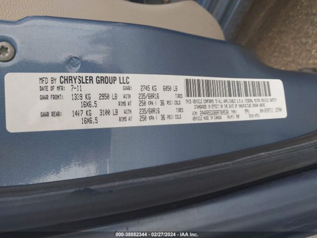 Photo 8 VIN: 2A4RR5DG8BR780530 - CHRYSLER TOWN & COUNTRY 