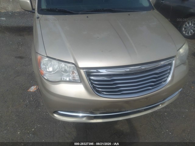 Photo 5 VIN: 2A4RR5DG9BR651275 - CHRYSLER TOWN & COUNTRY 