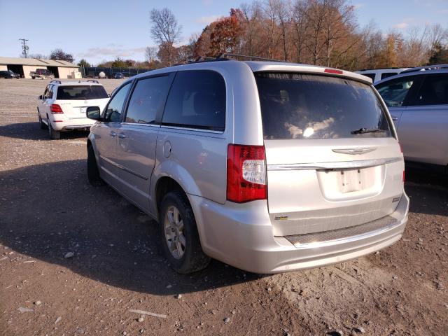 Photo 2 VIN: 2A4RR5DG9BR664818 - CHRYSLER TOWN &AMP COU 