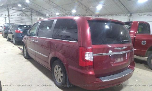 Photo 2 VIN: 2A4RR5DG9BR704881 - CHRYSLER TOWN AND COUNTRY 