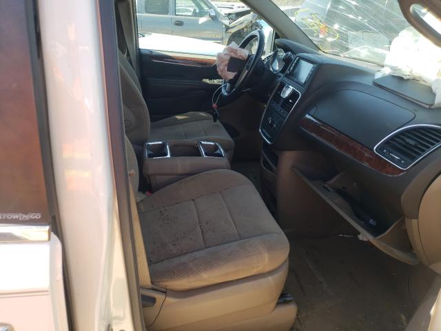 Photo 4 VIN: 2A4RR5DG9BR797515 - CHRYSLER TOWN &AMP COU 