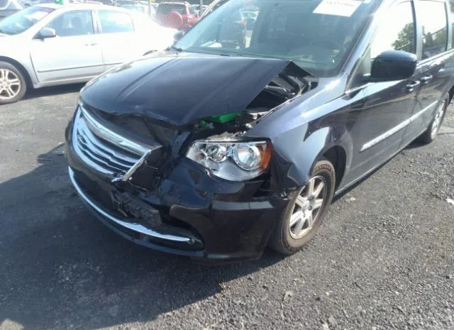 Photo 5 VIN: 2A4RR5DGXBR615322 - CHRYSLER TOWN & COUNTRY 