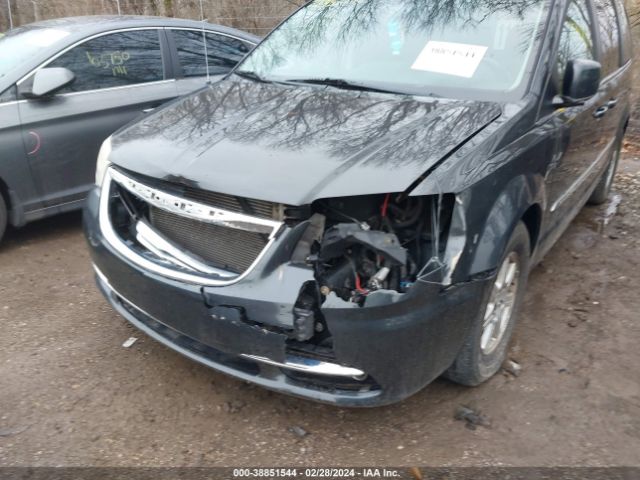 Photo 5 VIN: 2A4RR5DGXBR633657 - CHRYSLER TOWN & COUNTRY 