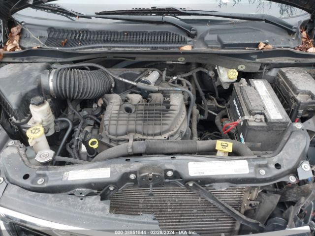 Photo 9 VIN: 2A4RR5DGXBR633657 - CHRYSLER TOWN & COUNTRY 