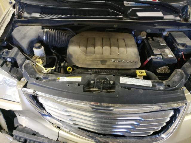 Photo 6 VIN: 2A4RR5DGXBR641578 - CHRYSLER TOWN & COU 