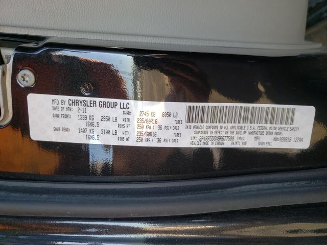 Photo 9 VIN: 2A4RR5DGXBR677500 - CHRYSLER TOWN &AMP COU 