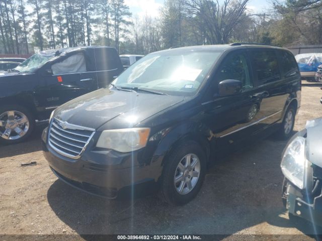 Photo 1 VIN: 2A4RR5DX1AR142747 - CHRYSLER TOWN & COUNTRY 