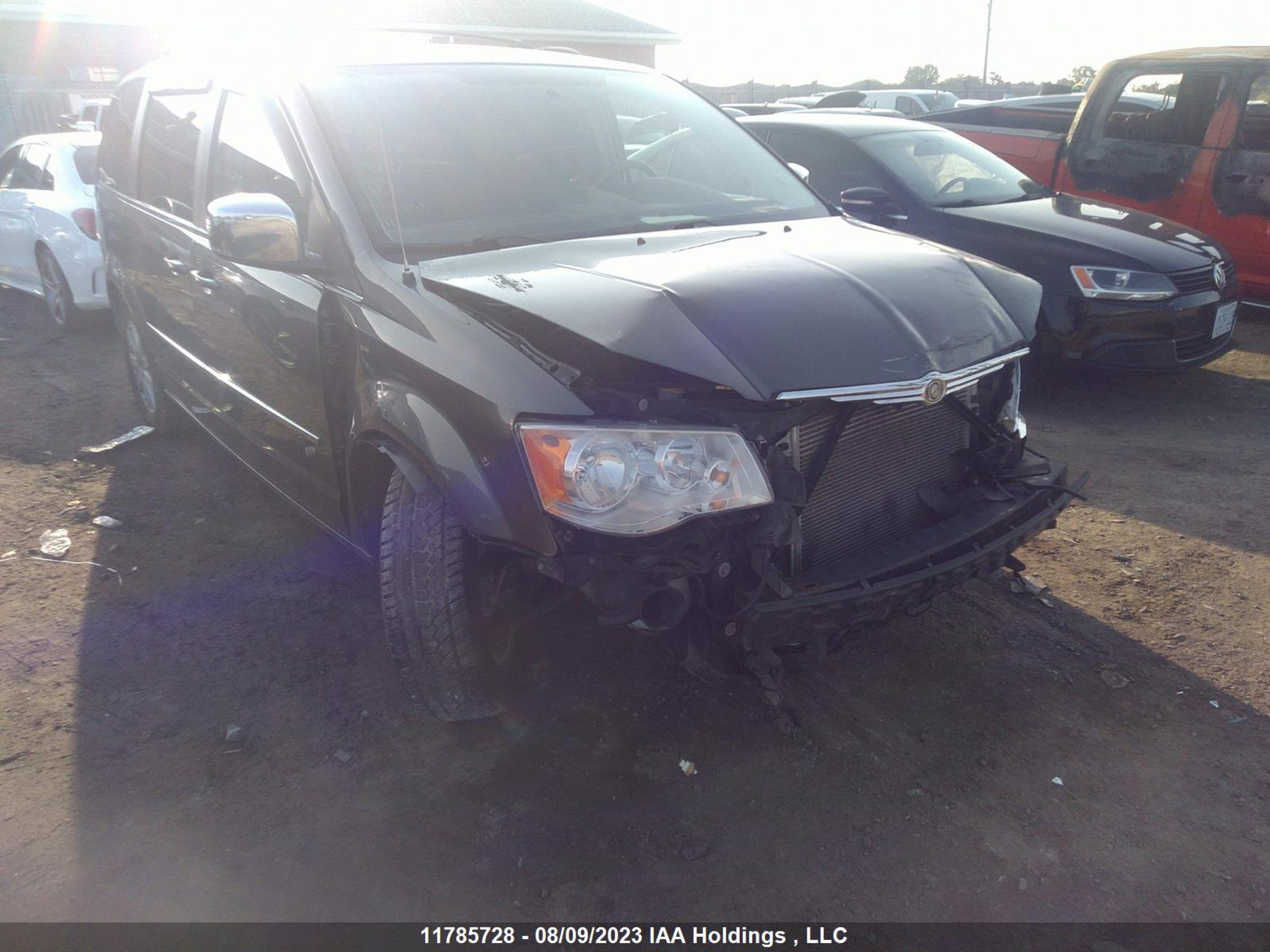 Photo 0 VIN: 2A4RR5DX1AR226793 - CHRYSLER TOWN & COUNTRY 