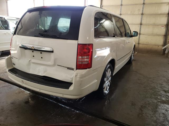 Photo 3 VIN: 2A4RR5DX2AR148234 - CHRYSLER TOWN &AMP COU 