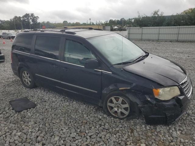 Photo 3 VIN: 2A4RR5DX2AR185932 - CHRYSLER TOWN & COU 