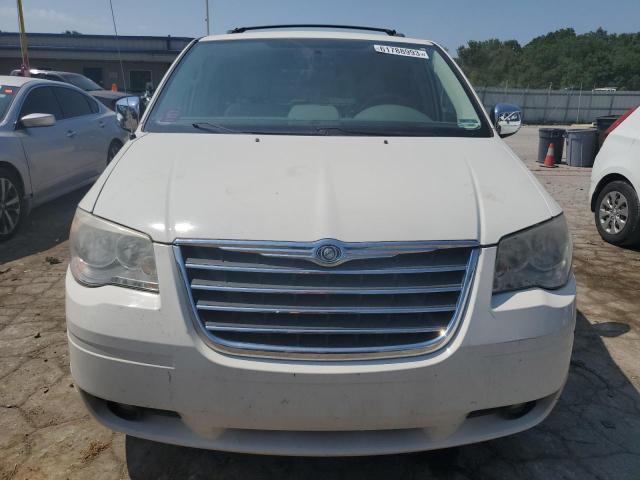 Photo 4 VIN: 2A4RR5DX3AR123956 - CHRYSLER TOWN & COU 