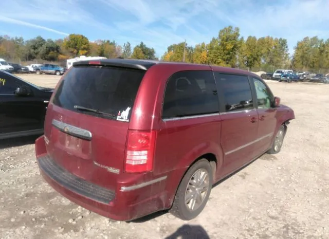 Photo 3 VIN: 2A4RR5DX3AR324515 - CHRYSLER TOWN & COUNTRY 