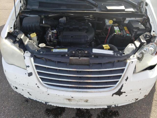 Photo 11 VIN: 2A4RR5DX3AR329603 - CHRYSLER TOWN & COU 