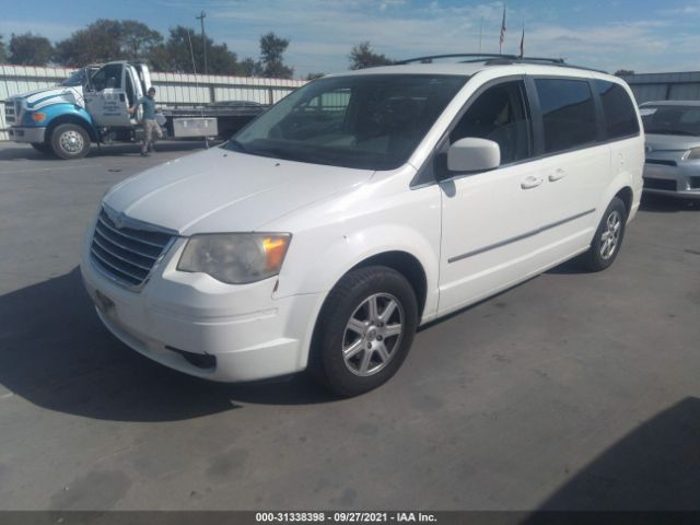 Photo 1 VIN: 2A4RR5DX3AR345607 - CHRYSLER TOWN & COUNTRY 