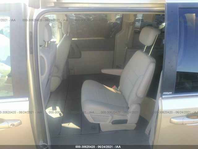 Photo 7 VIN: 2A4RR5DX3AR359605 - CHRYSLER TOWN & COUNTRY 