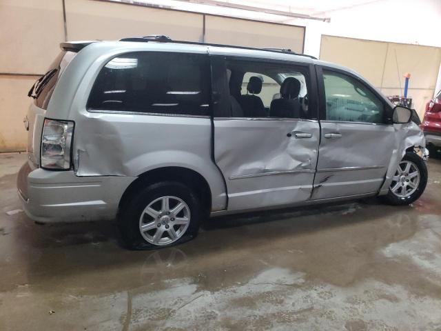 Photo 2 VIN: 2A4RR5DX3AR393611 - CHRYSLER MINIVAN 