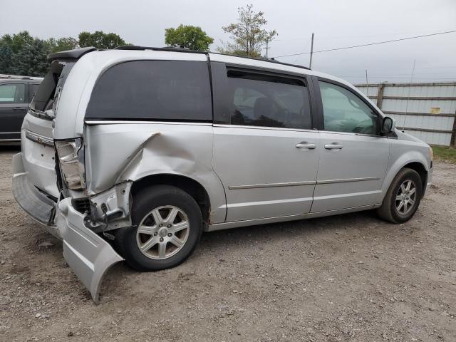 Photo 2 VIN: 2A4RR5DX4AR128373 - CHRYSLER TOWN & COU 