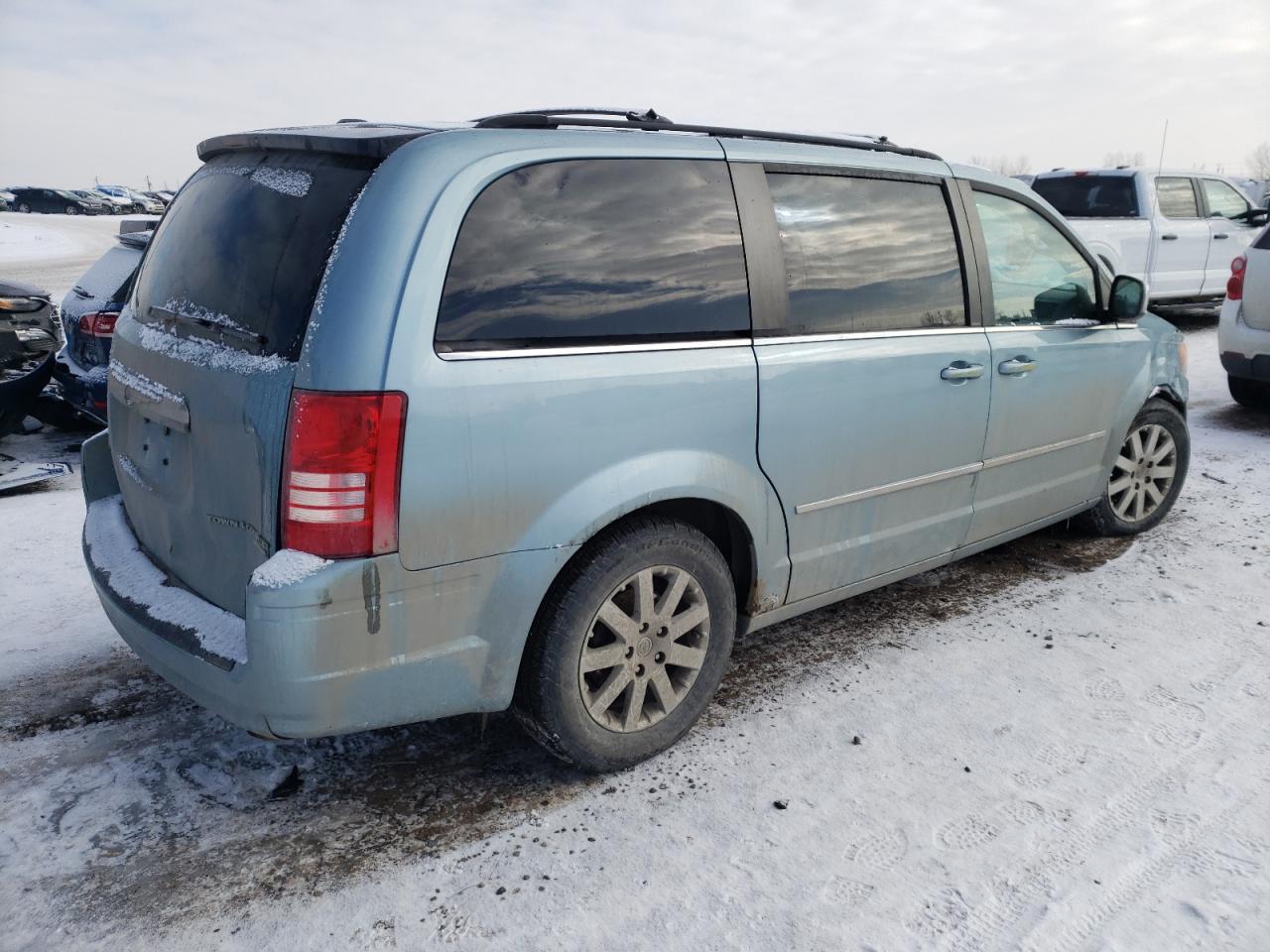 Photo 2 VIN: 2A4RR5DX4AR313586 - CHRYSLER TOWN & COUNTRY 