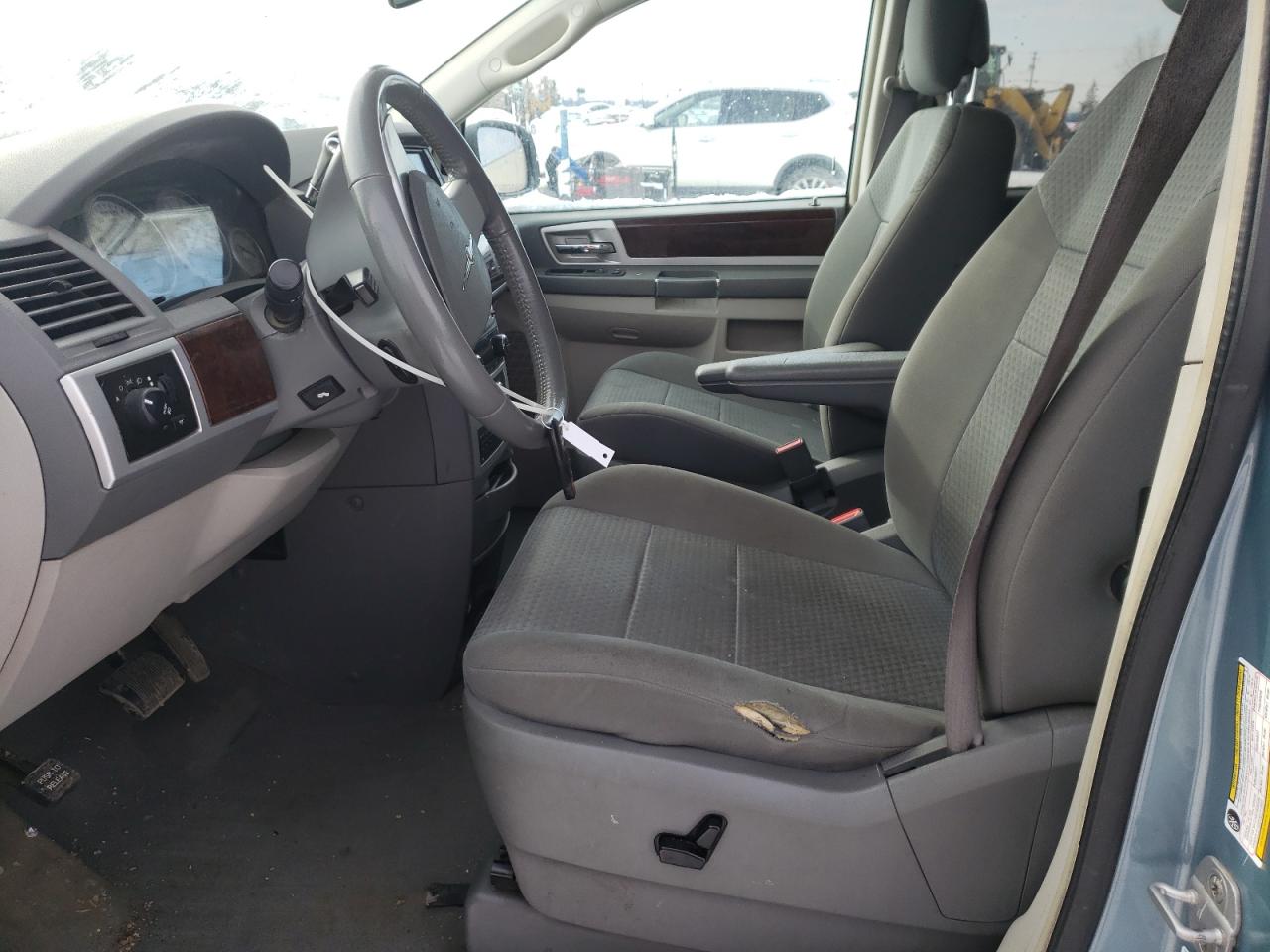 Photo 6 VIN: 2A4RR5DX4AR313586 - CHRYSLER TOWN & COUNTRY 