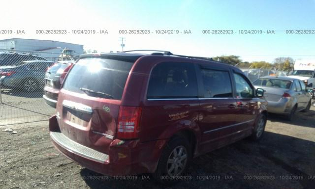 Photo 3 VIN: 2A4RR5DX4AR323938 - CHRYSLER TOWN AND COUNTRY 