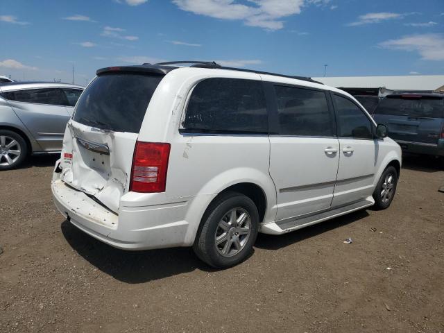 Photo 3 VIN: 2A4RR5DX4AR452097 - CHRYSLER TOWN & COU 