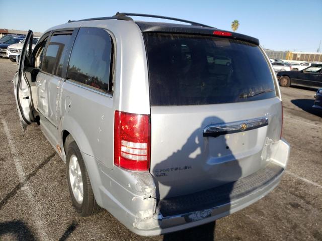 Photo 2 VIN: 2A4RR5DX5AR267329 - CHRYSLER TOWN &AMP COU 