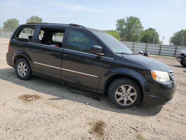 Photo 3 VIN: 2A4RR5DX6AR442848 - CHRYSLER TOWN & COU 