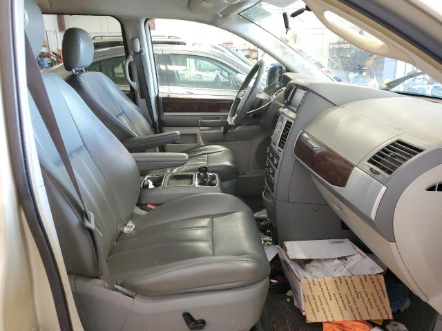 Photo 4 VIN: 2A4RR5DX7AR209111 - CHRYSLER TOWN & COU 