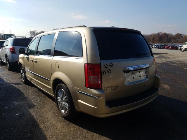 Photo 2 VIN: 2A4RR5DX7AR293625 - CHRYSLER TOWN & COU 