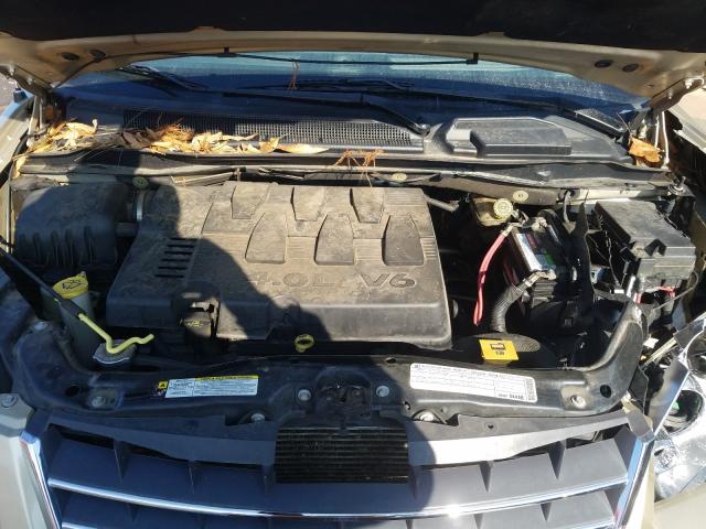 Photo 6 VIN: 2A4RR5DX7AR293625 - CHRYSLER TOWN & COU 