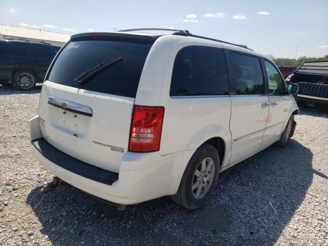 Photo 3 VIN: 2A4RR5DX7AR387777 - CHRYSLER TOWN &AMP COU 