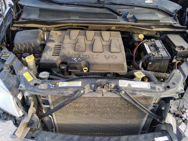 Photo 6 VIN: 2A4RR5DX8AR150263 - CHRYSLER TOWN & COU 