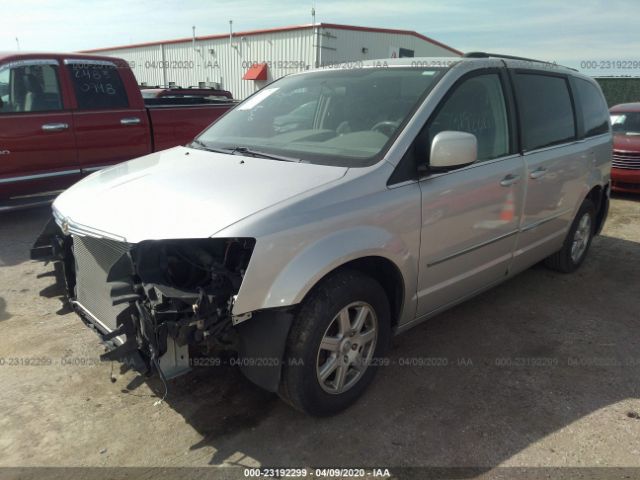 Photo 1 VIN: 2A4RR5DX8AR328575 - CHRYSLER TOWN & COUNTRY 