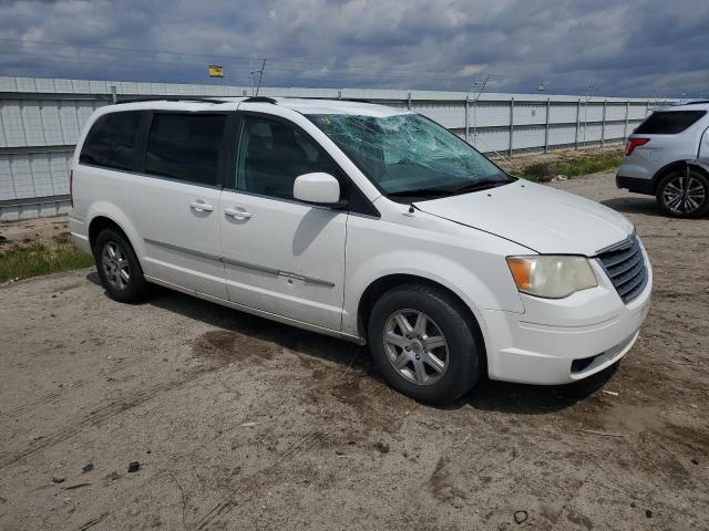 Photo 3 VIN: 2A4RR5DX8AR328706 - CHRYSLER MINIVAN 