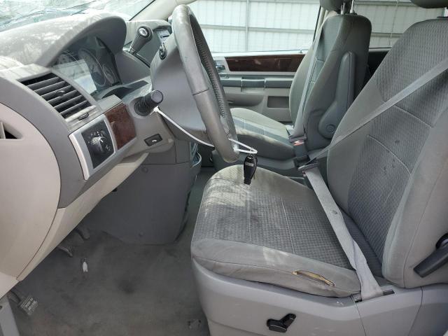 Photo 6 VIN: 2A4RR5DX8AR328706 - CHRYSLER MINIVAN 