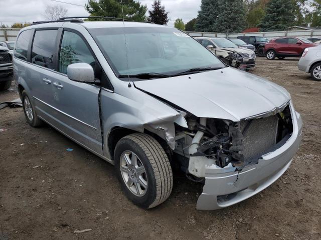 Photo 3 VIN: 2A4RR5DX9AR123749 - CHRYSLER TOWN & COU 