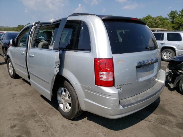 Photo 2 VIN: 2A4RR5DX9AR183482 - CHRYSLER TOWN &AMP COU 