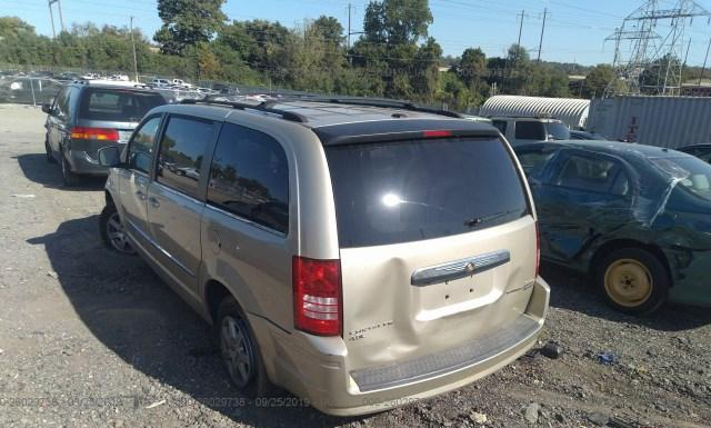 Photo 2 VIN: 2A4RR5DX9AR207148 - CHRYSLER TOWN AND COUNTRY 