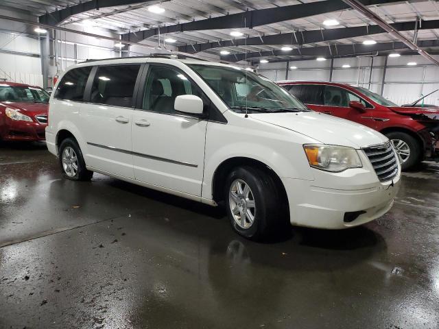 Photo 3 VIN: 2A4RR5DX9AR351573 - CHRYSLER MINIVAN 