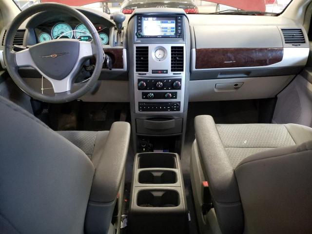 Photo 7 VIN: 2A4RR5DX9AR416213 - CHRYSLER TOWN & COU 