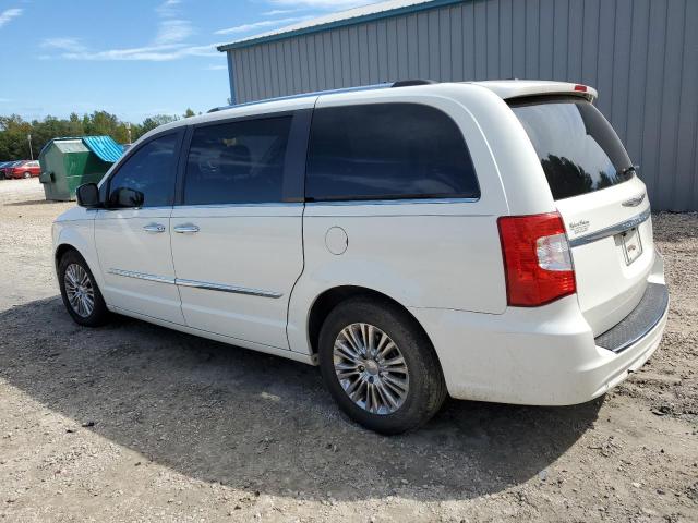 Photo 1 VIN: 2A4RR6DG2BR609973 - CHRYSLER TOWN & COU 