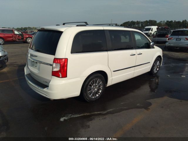 Photo 3 VIN: 2A4RR6DG2BR666657 - CHRYSLER TOWN & COUNTRY 