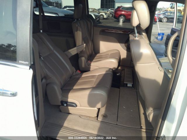 Photo 7 VIN: 2A4RR6DG2BR666657 - CHRYSLER TOWN & COUNTRY 