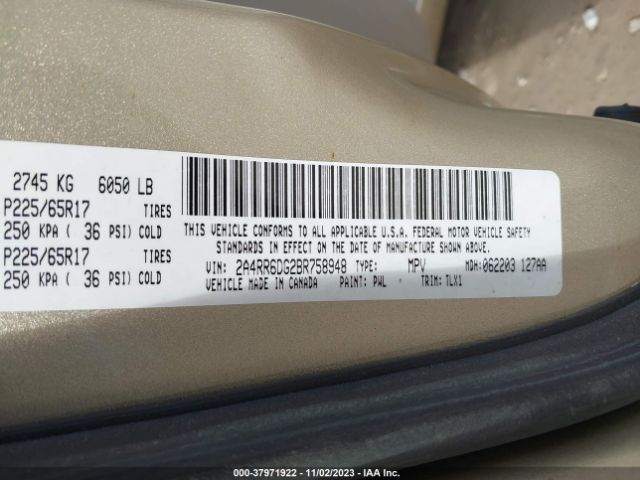 Photo 8 VIN: 2A4RR6DG2BR758948 - CHRYSLER TOWN & COUNTRY 