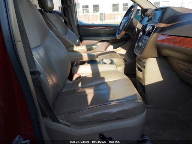 Photo 4 VIN: 2A4RR6DG3BR614034 - CHRYSLER TOWN & COUNTRY 