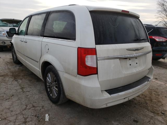 Photo 2 VIN: 2A4RR6DG3BR614731 - CHRYSLER TOWN & COU 